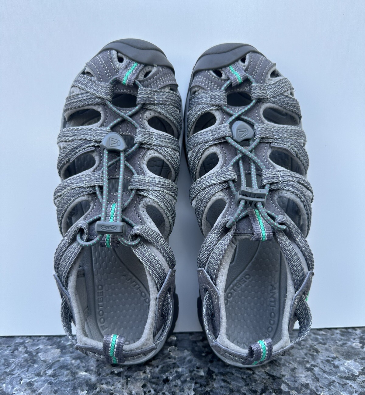 Keen Whisper sandalo escursionismo sport grigio medio verde pavone donna 6 5