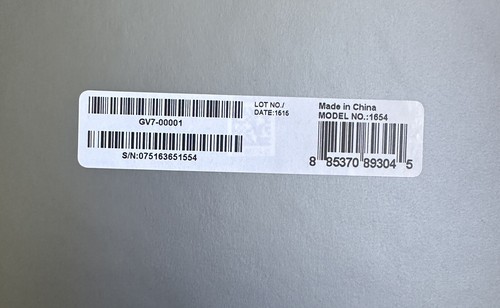 Microsoft Surface 3 Type Cover Keyboard (Model 1654) - Black (GV7-00001) - Picture 4 of 4