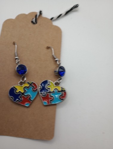 Autism Awareness Earrings Puzzle Piece Heart ,Faux Blue Stones - 第 2/3 張圖片