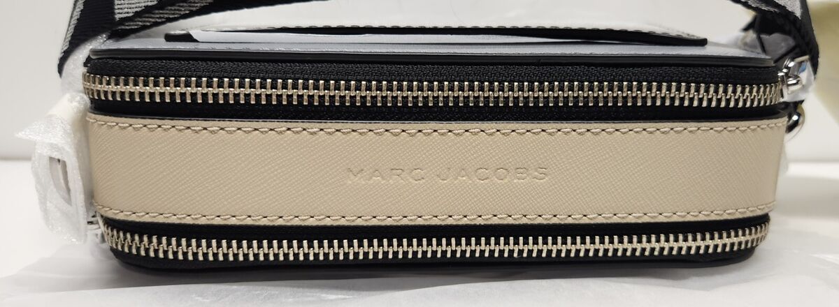 Marc Jacobs The Snapshot Crossbody Purse Colorblocked Wolf Marc Jacobs The Snapshot Crossbody Purse Colorblocked Wolf