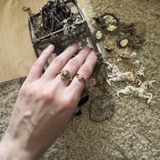 Joyería misteriosa tarro curado vintage fantasía joyería cofre lote accesorios vintage