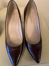 Ladies Russell &Bromley court shoes in Wine croc leather 6UK