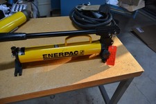Enerpac P39 Ultima Single-Speed Hydraulic Han...