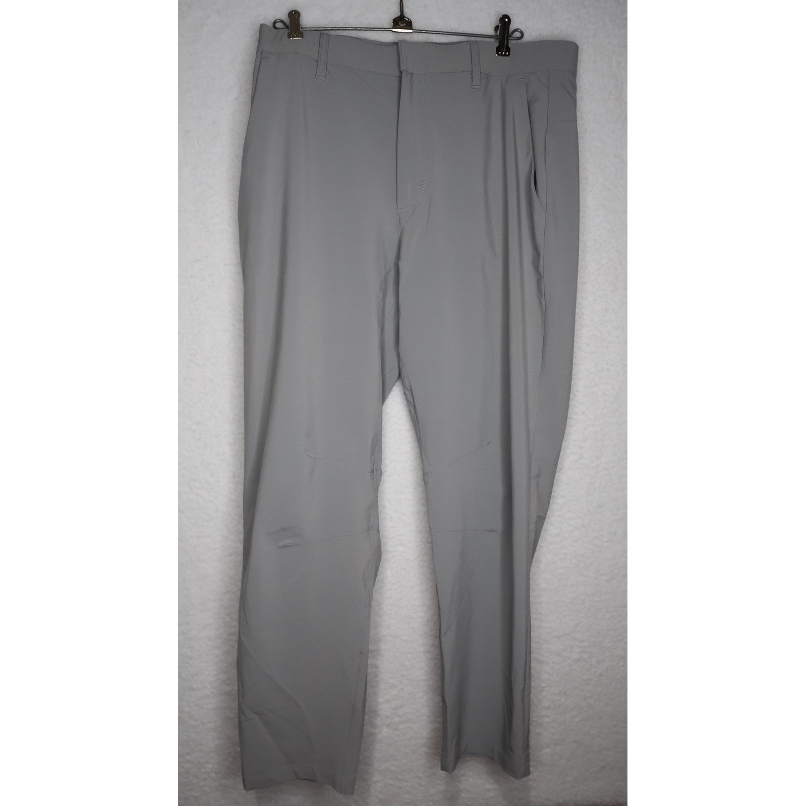 Fabletics Men's The Only Pant (Classic Fit) Sz 32 Casual Comfort Activewear