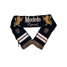 modelo especial scarf wall hanger