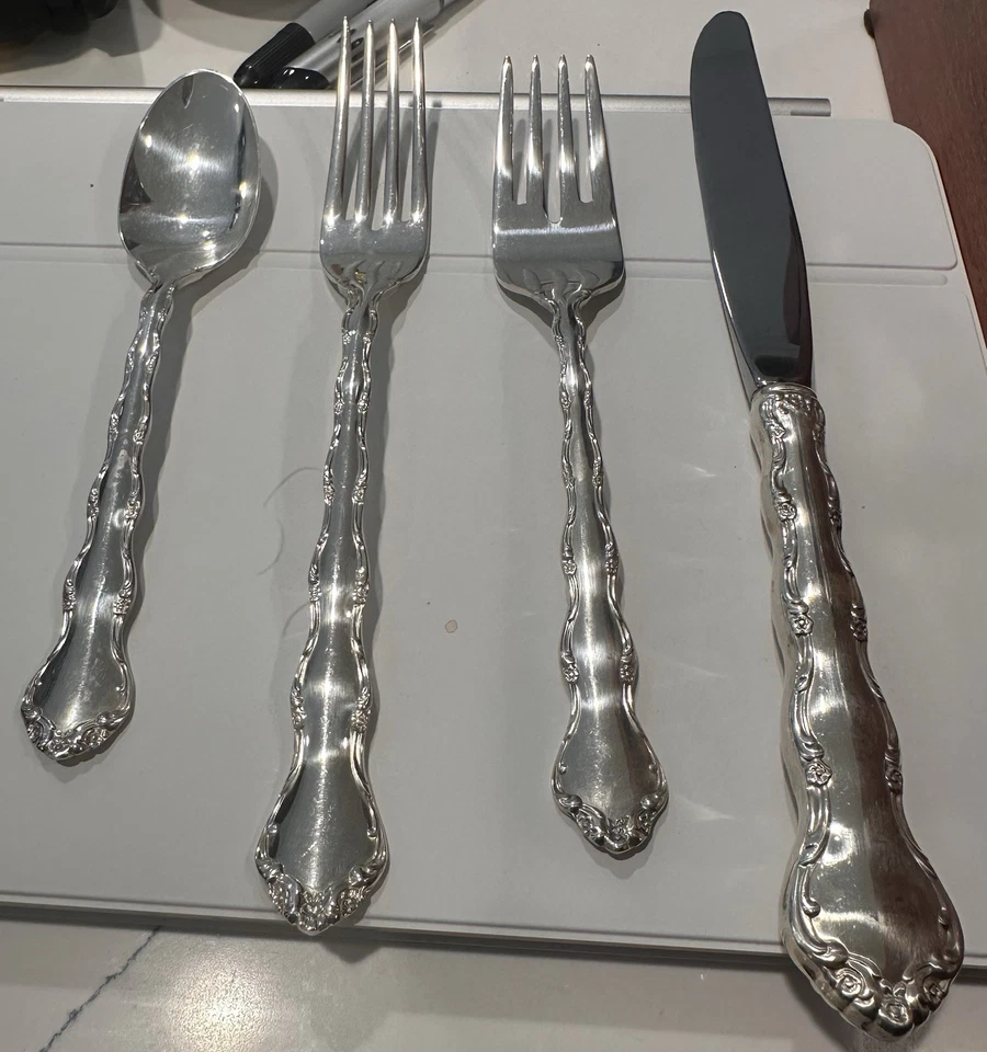 Столовые приборы Reed & Barton Tara из чистого серебра с дополнительными ложками Gorham Rondo - Изображение 3 из 4