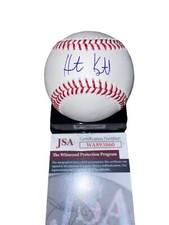 2018 Leaf Memorabilia Vault 19