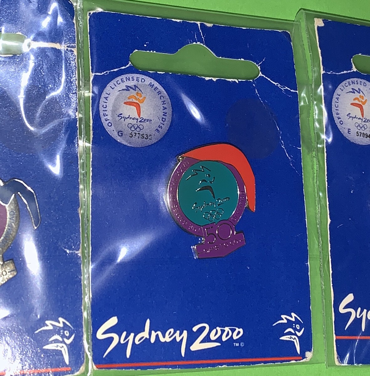 2000'Olympic Hat Pins Official Merch Sydney Olympics Days To
