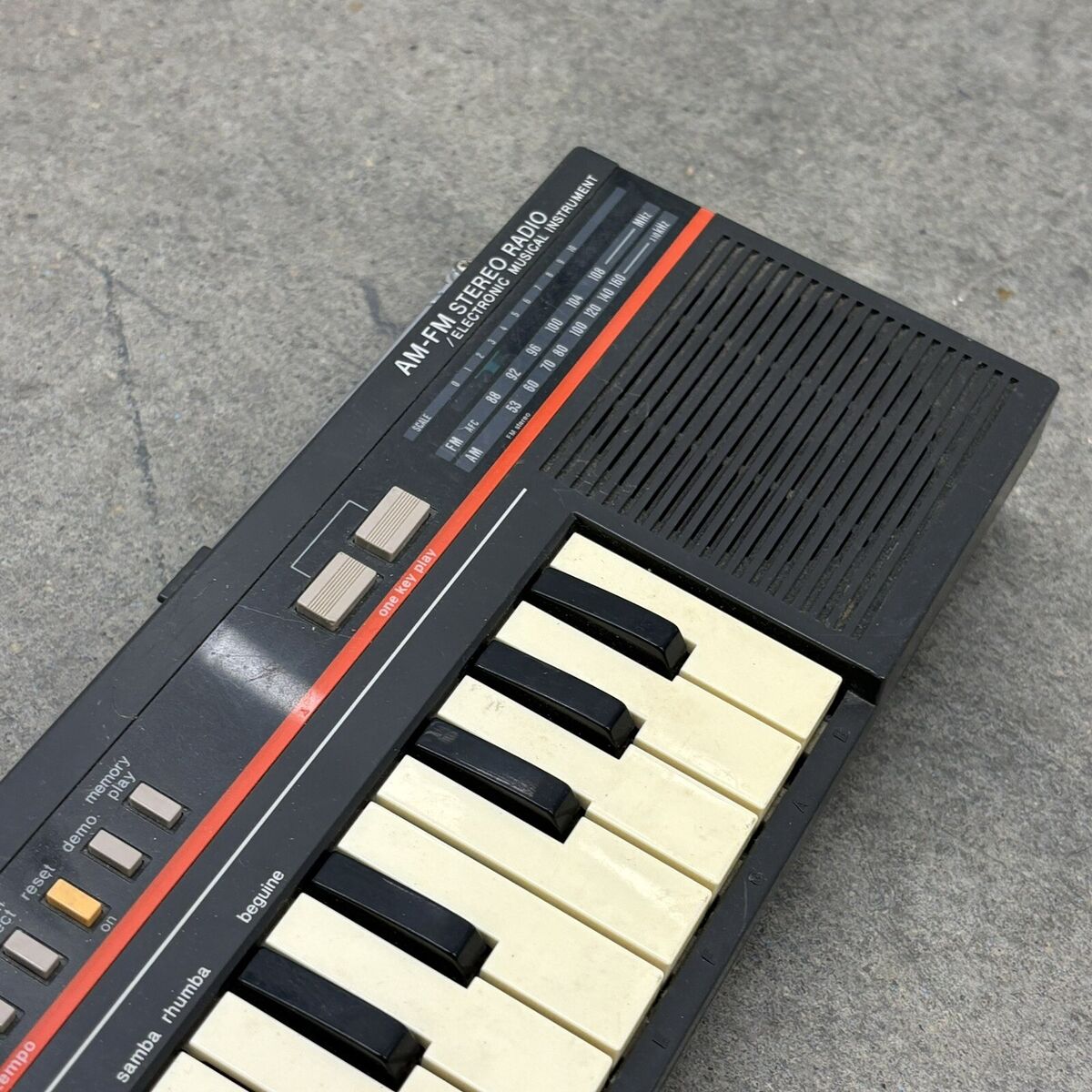 Vintage Casio CK-10 Electronic Keyboard 29 Key Mini Vintage Casio CK-10 Electronic Keyboard 29 Key Mini