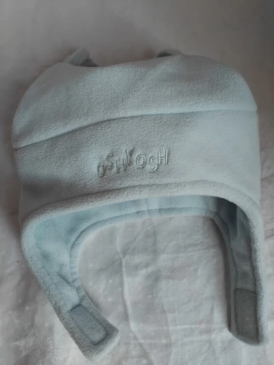 Baby hat Oshkosh