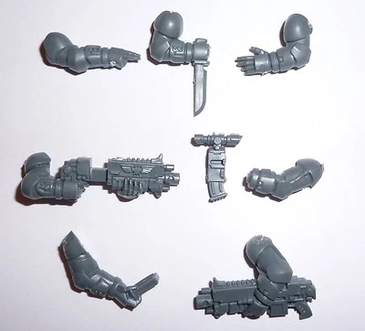 GAMES WORKSHOP Warhammer 40K Space Marines Primaris Intercessori Fucili a Bullone [Pezzi]