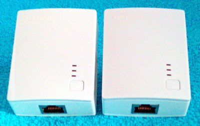 TP-LINK TL-PA 411 KIT Internet Ethernet Powerline Adapter
