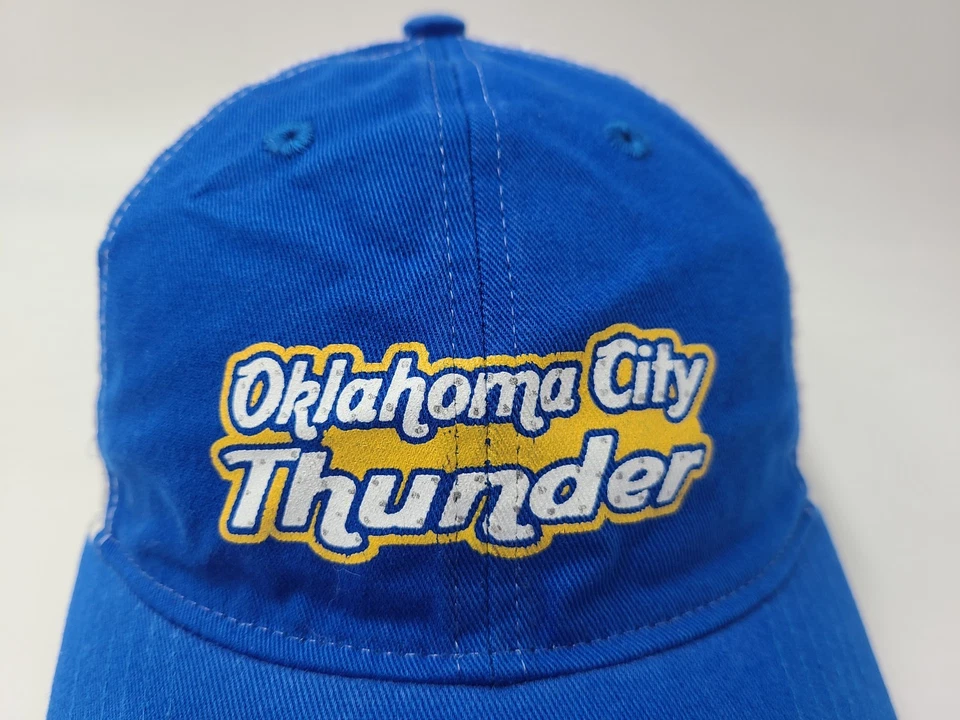 Кепка женская Oklahoma City Thunder с сеткой и регулируемым ремешком сзади (подходит для маленьких) кепка NBA - Изображение 4 из 4