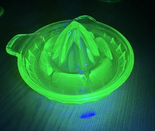 Vintage Green Uranium Vaseline Depression Glass Citrus Juicer Handle & Spout