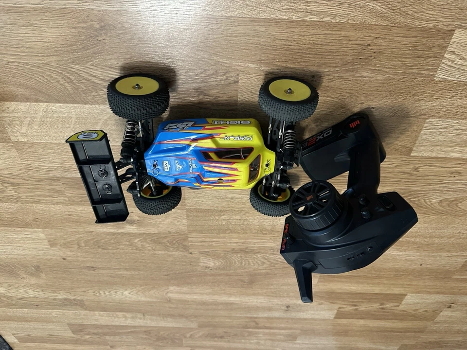 Losi Mini 8 Buggy 8ight Eight 1/14 4WD Brushless RC Buggy Used Working - Image 2 of 4