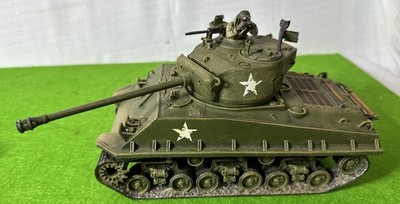 King & Country ~ WWII American ~ M4A3E8 Sherman “Easy-Eight