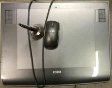 Wacom INTUOS3 9x12 PTZ-930 Graphics USB Tablet Mouse wireless Pen 2 CDs Adobe 