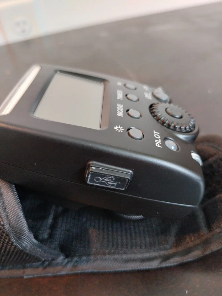 OPTEKA IF - 500 HIGH POWER TTL COMPACT FLASH - Image 4 of 4