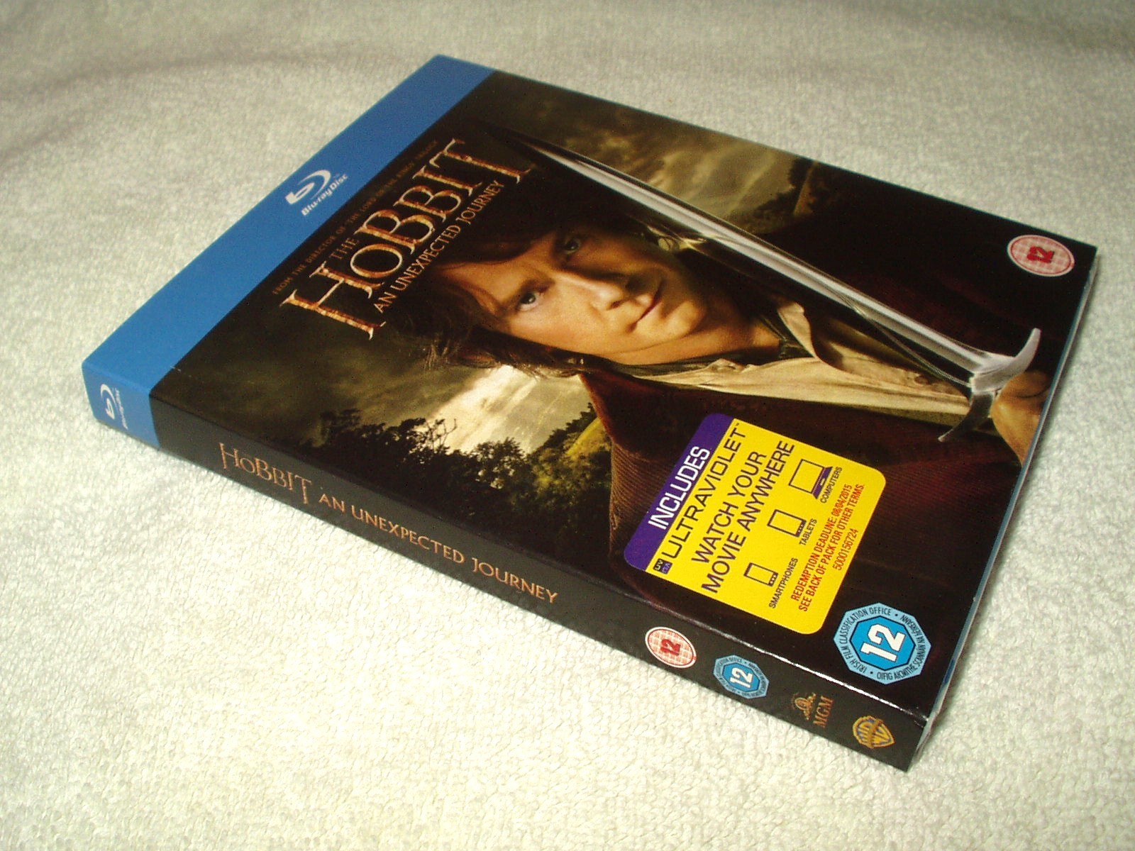 Blu Ray Movie The Hobbit: An Unexpected Journey with card slipcover