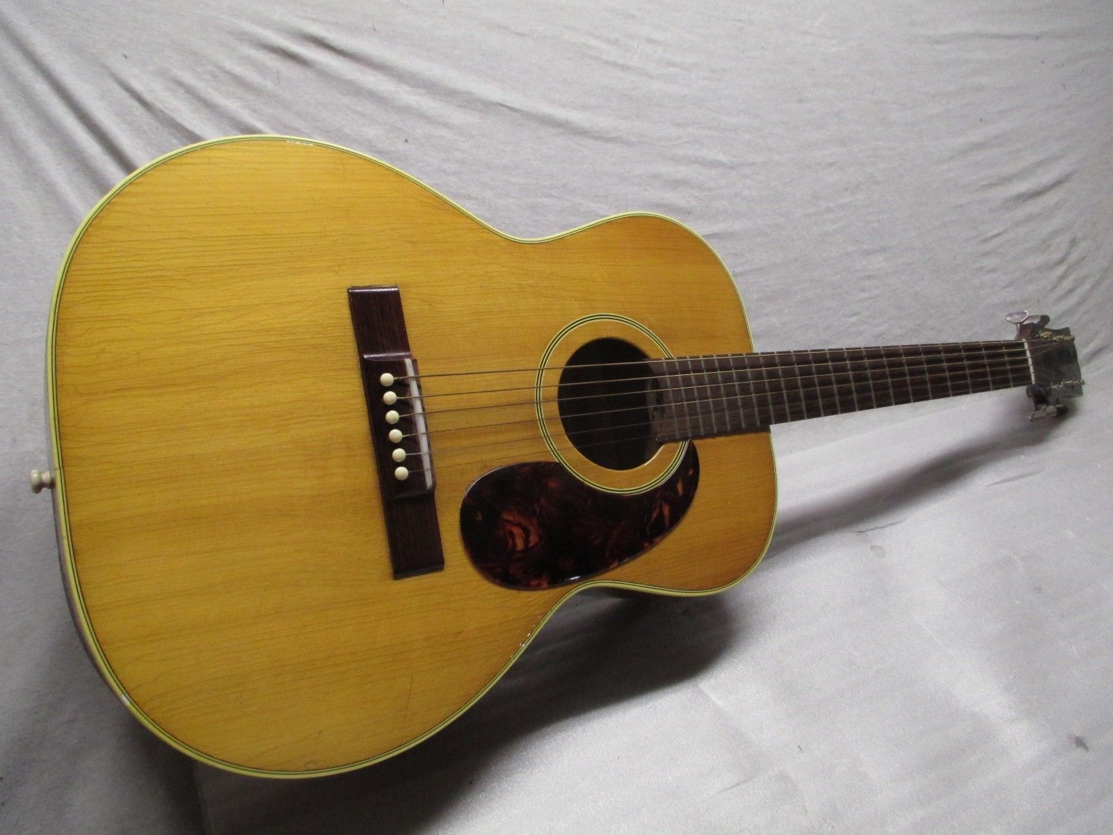60s HAGSTROM H 11 FOLK STEEL STRING - made in SWEDEN