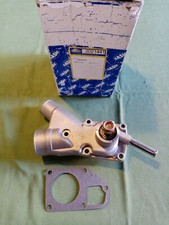Pompe à eau Peugeot 404