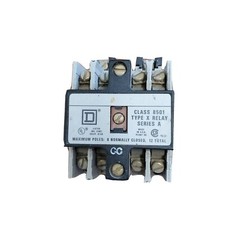 Relé de Control Industrial Cuadrado D Clase 8501 Tipo X0 40 Serie A Bobina de 24 Voltios