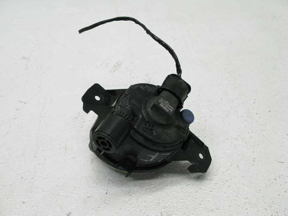 07-10 BMW X5 E70 FRONT DRIVER LEFT SIDE FOG LIGHT LAMP OEM 031621 - Изображение 3 из 4