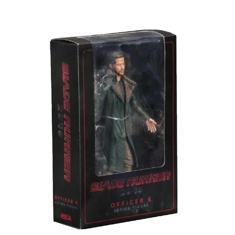 Figuras de acción de plástico NECA hoja y accesorios