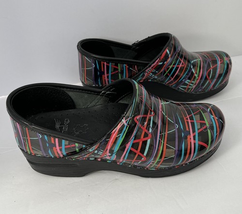 dansko nursing clogs sale