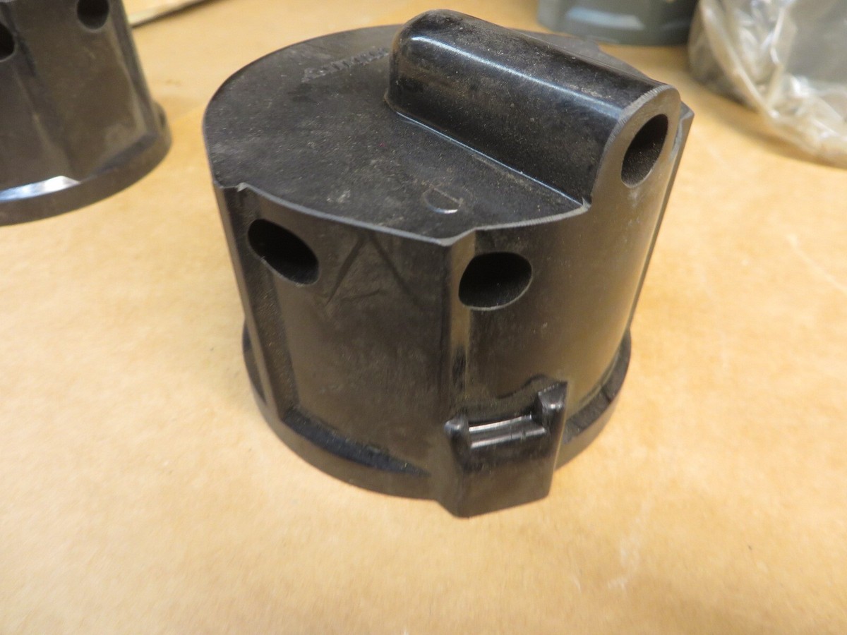 新品未使用　JOBST DISTRIBUTOR CAP YEC # YD210 fits OEM # 22162-13201 NISSAN