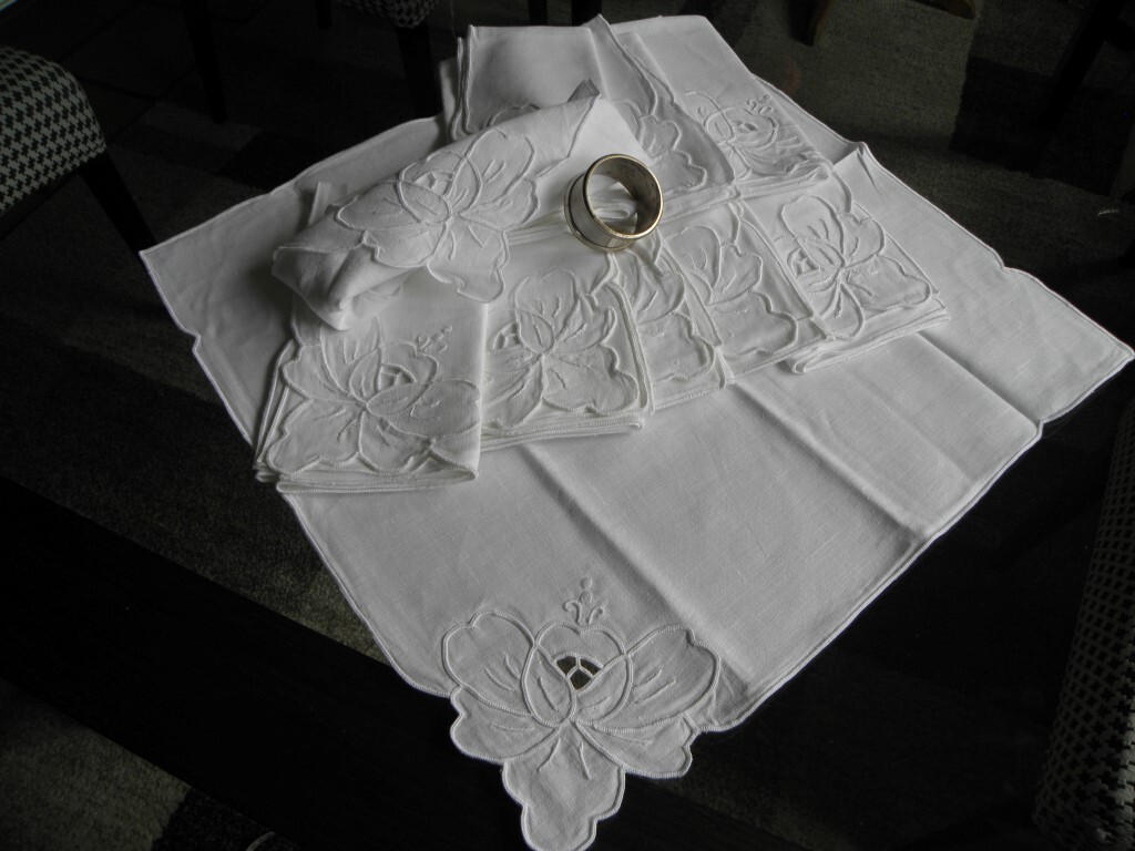 Picture 2 of 6