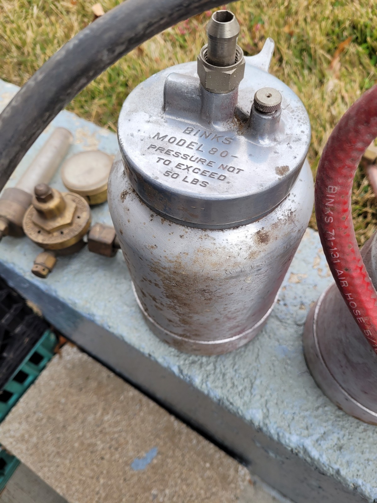 2 Binks Model 80 80-228  Paint Sprayer Pot Pressure Tanks w/ Pressure Gauge HOSE