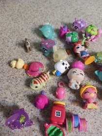 Lot Of Spin Master Hatchimals Colleggtibles Shopkins + Similar Mini Figures