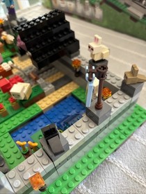 LEGO Minecraft The Fortress 21127 Incomplete With Extra Pieces From Other Sets