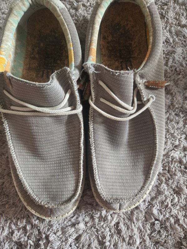Mens HEY DUDE Wally Eco Taupe Slip On Shoes Size 10 Good Condition