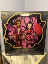 2024 Monster High Howliday Draculaura and Clawd Wolf 2-Pack Love Edition Set New