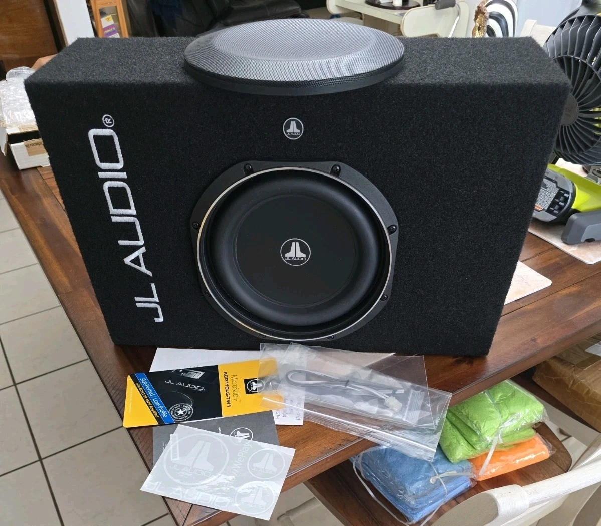 JL Audio Enclosed Powered Car Subwoofers 10in. Speaker for sale | eBay