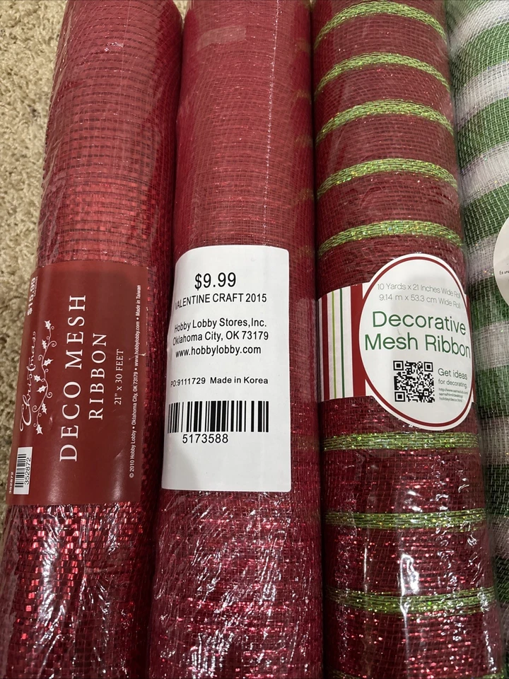 9 Large Rolls, 9 Smaller Rolls Of Christmas Colored Deco Mesh - Image 2 of 4