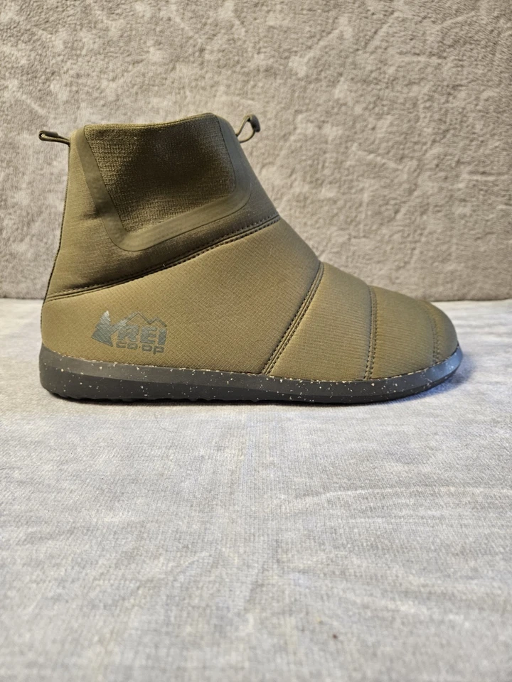 REI Co-op Camp Dreamer Slip-On Booties Men’s 6 / Women’s 8 Green Insulated Shoes - Image 4 of 4