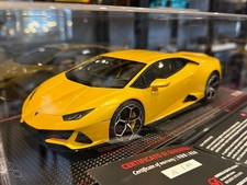 1/18 MR Collection - Lamborghini Huracan Evo, Giallo Inti, 1:18