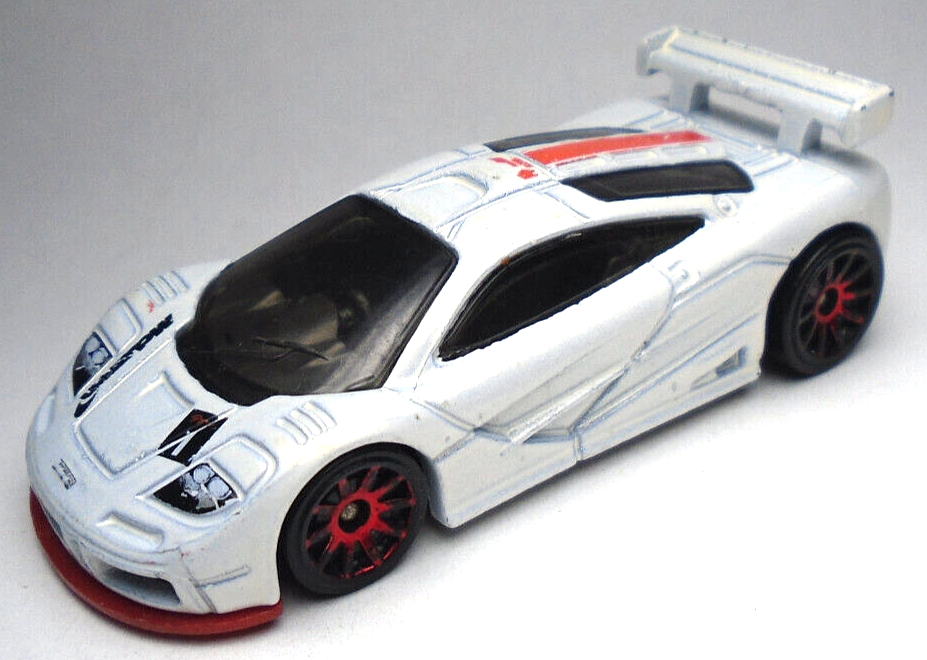 2017 HOT WHEELS MCLAREN F1 GTR #1 WHITE 1:64 DIECAST 2 7/8