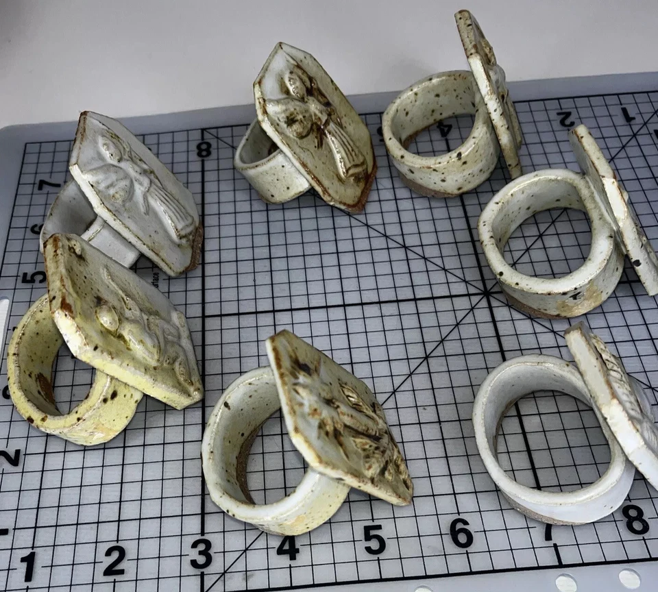 Servilletero Anillo 7 Anillos Soporte Navidad Cerámica Color Neutro Arte Cerámica Neutro Foto 3 de 4