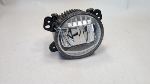 Genuine Jeep 68503994AA RH or LH Fog Lamp LED 2021-2024 Wrangler Gladiator - Picture 1 of 4