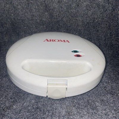 Aroma Non-Stick Waffle Maker (White) AWM-906 Model (Tested)