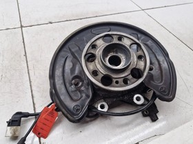 2016 Mercedes C Class W205  2.1 CDI Rear Wheel Hub Driver Right Side