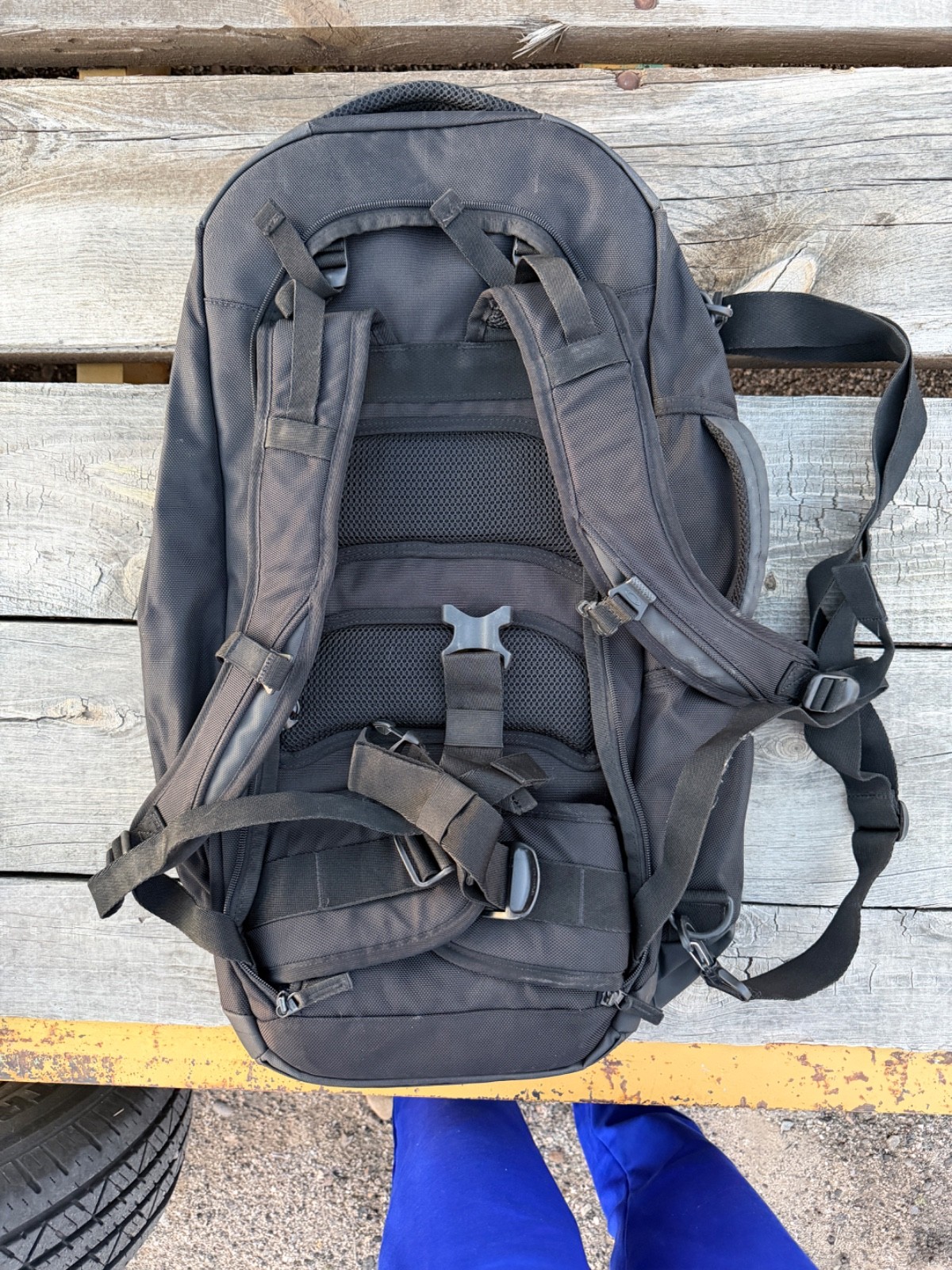 oakley backpack - image 2