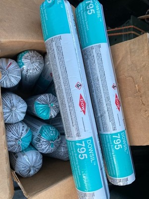 Lot of 16 Dowsil 795 Building Sealant Silicone White 20 oz Sausage tubes