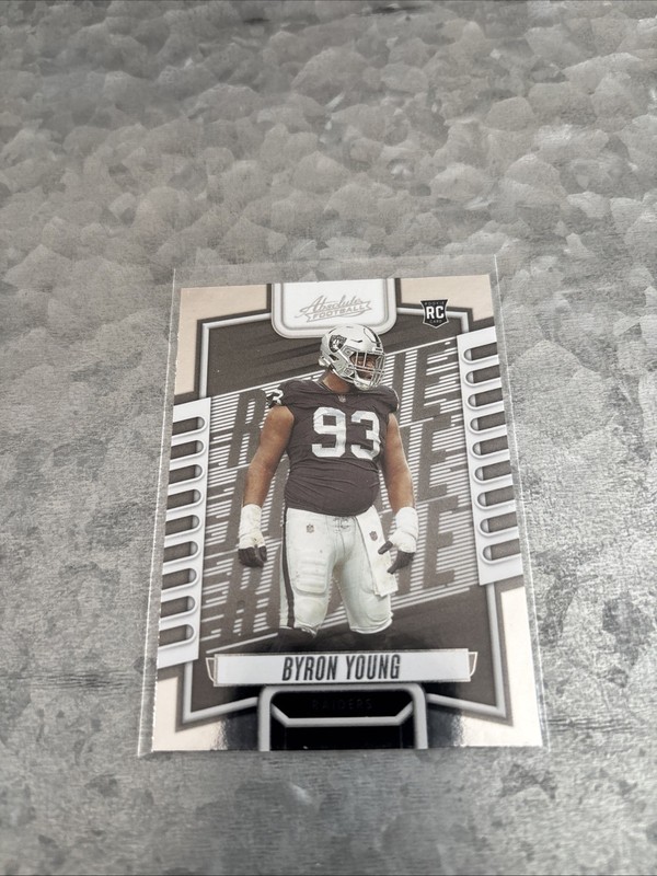 2023 Panini Absolute - Rookies Byron Young #178 (RC)