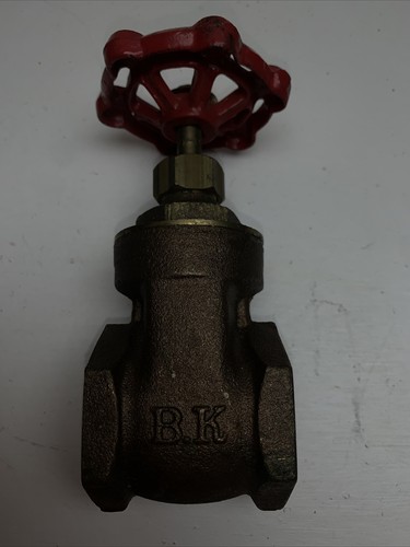 Gate Valve Brass 1 1/2" Threaded - Picture 1 of 4