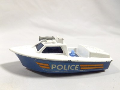 matchbox dunk n launch boat